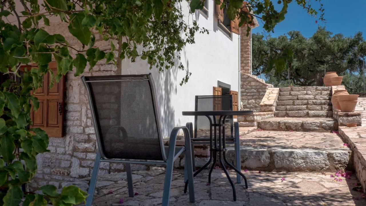 Ionianeon Apartments Agios Ilias  Exteriör bild