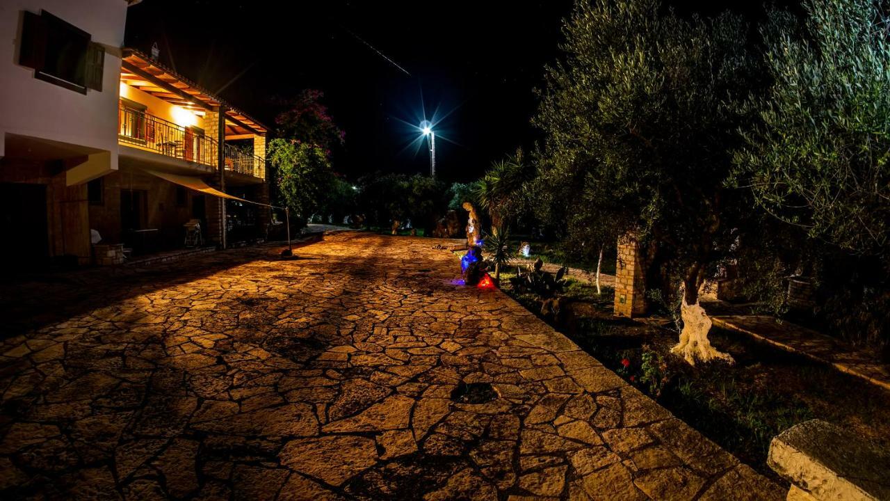 Ionianeon Apartments Agios Ilias  Exteriör bild